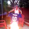 Video: Giants Bro Burns His Eli Manning Jersey Because Sports Is Hard